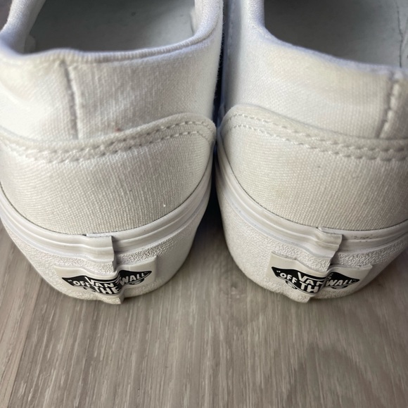 Vans Platform Slip On Shoes - Picture 5 of 6